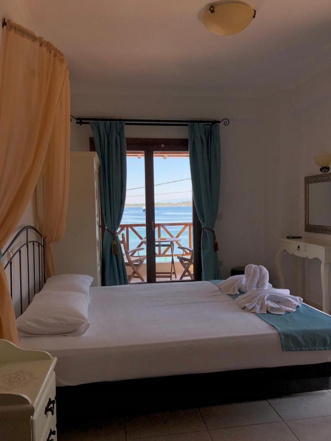 Pansion Pasalimani Hotel Ammouliani Exterior foto