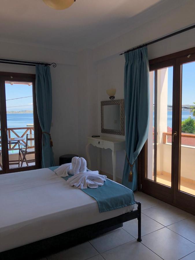 Pansion Pasalimani Hotel Ammouliani Exterior foto